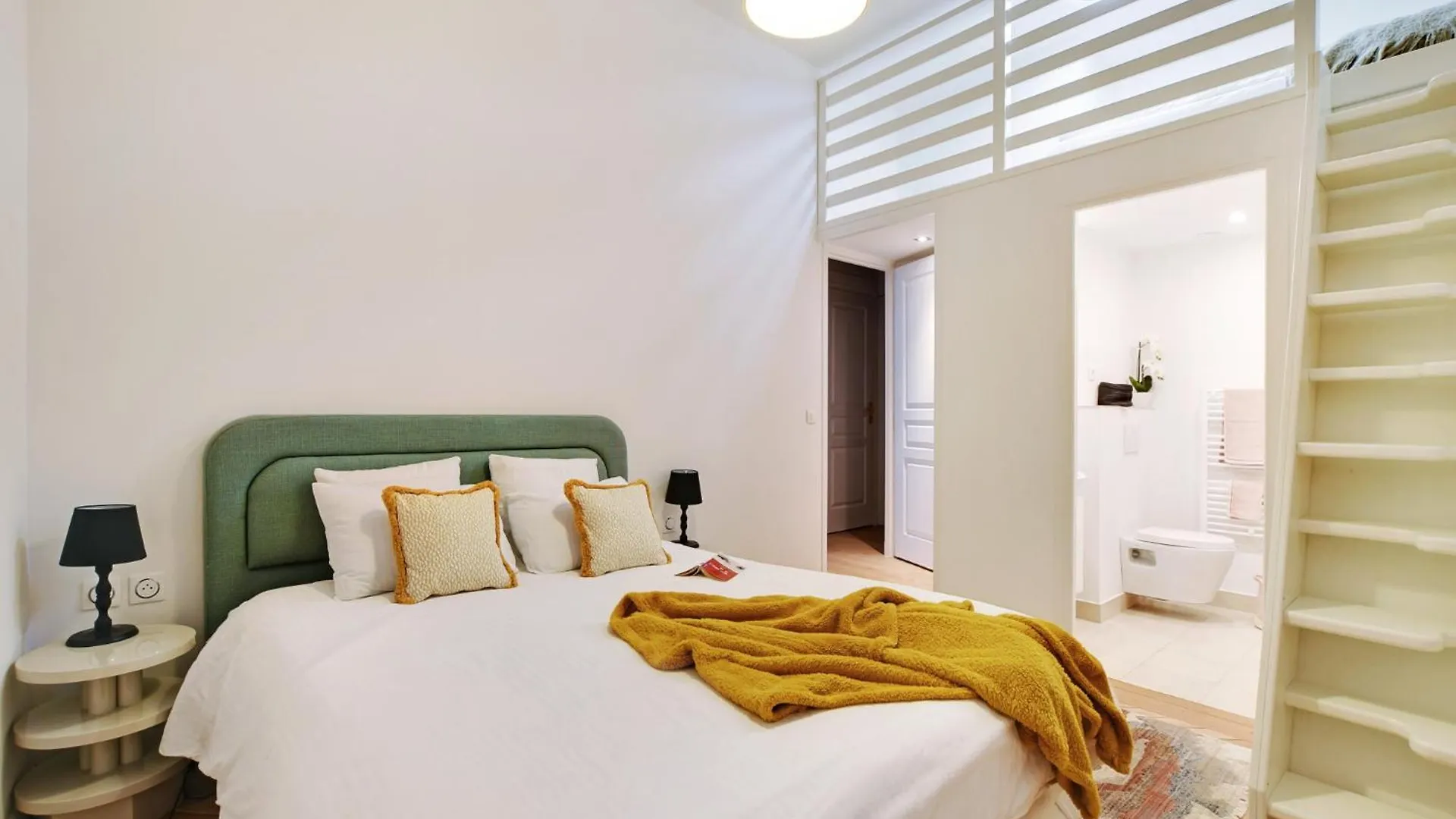 Luxury Paris, Paisible, 2 Chambres, Toute Commodites 0*, Paris França